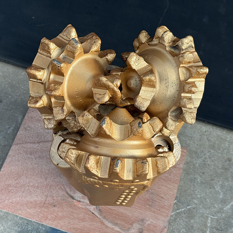 9 7/8 Zoll (250 mm) IADC137 Schnelle Bohrgeschwindigkeit Mühle Zahn Tricone Bohrstück für weiche Bildung