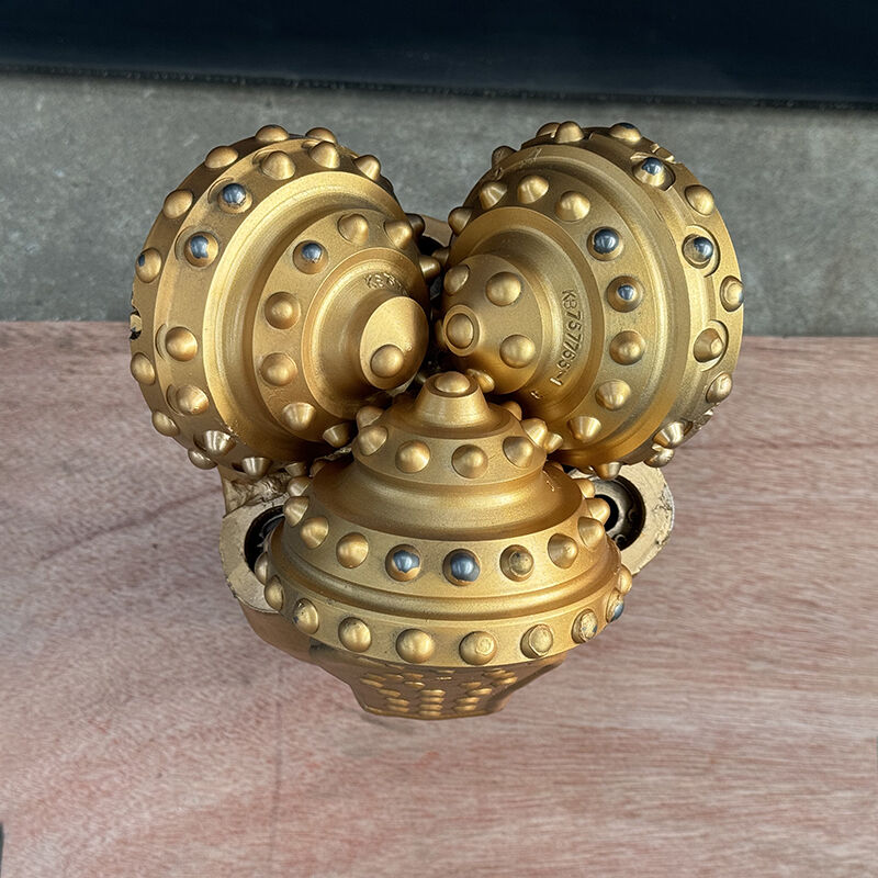 6 1/2 Zoll IADC637 Stahlzähne Tricone Bohrer für schnelles Bohren in weichen Formationen